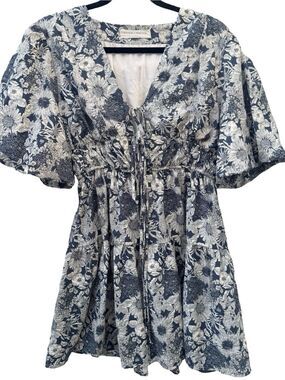 Stitch & Feather Sundress Sz Large Mini keyhole bows Blue White